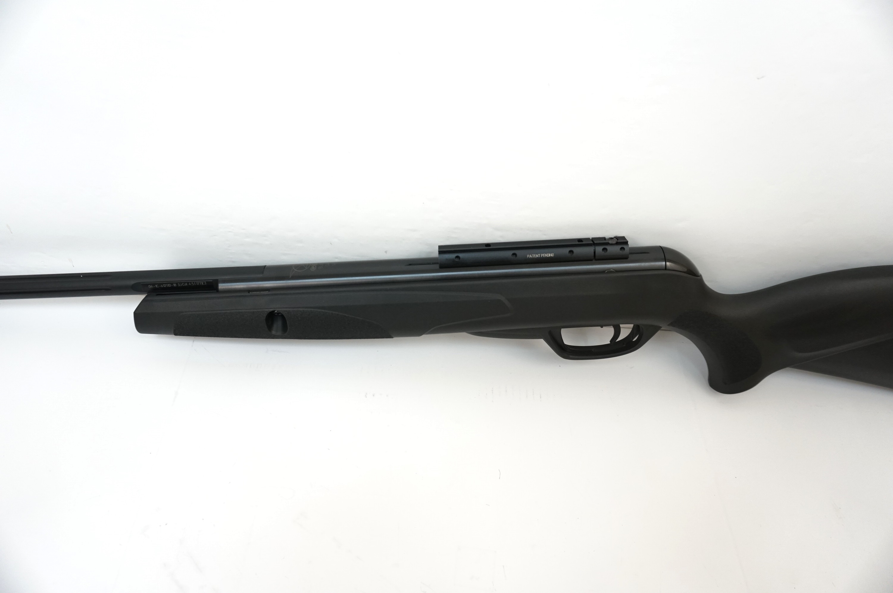 Винтовка пневматическая Black Cat 1400, к.4,5