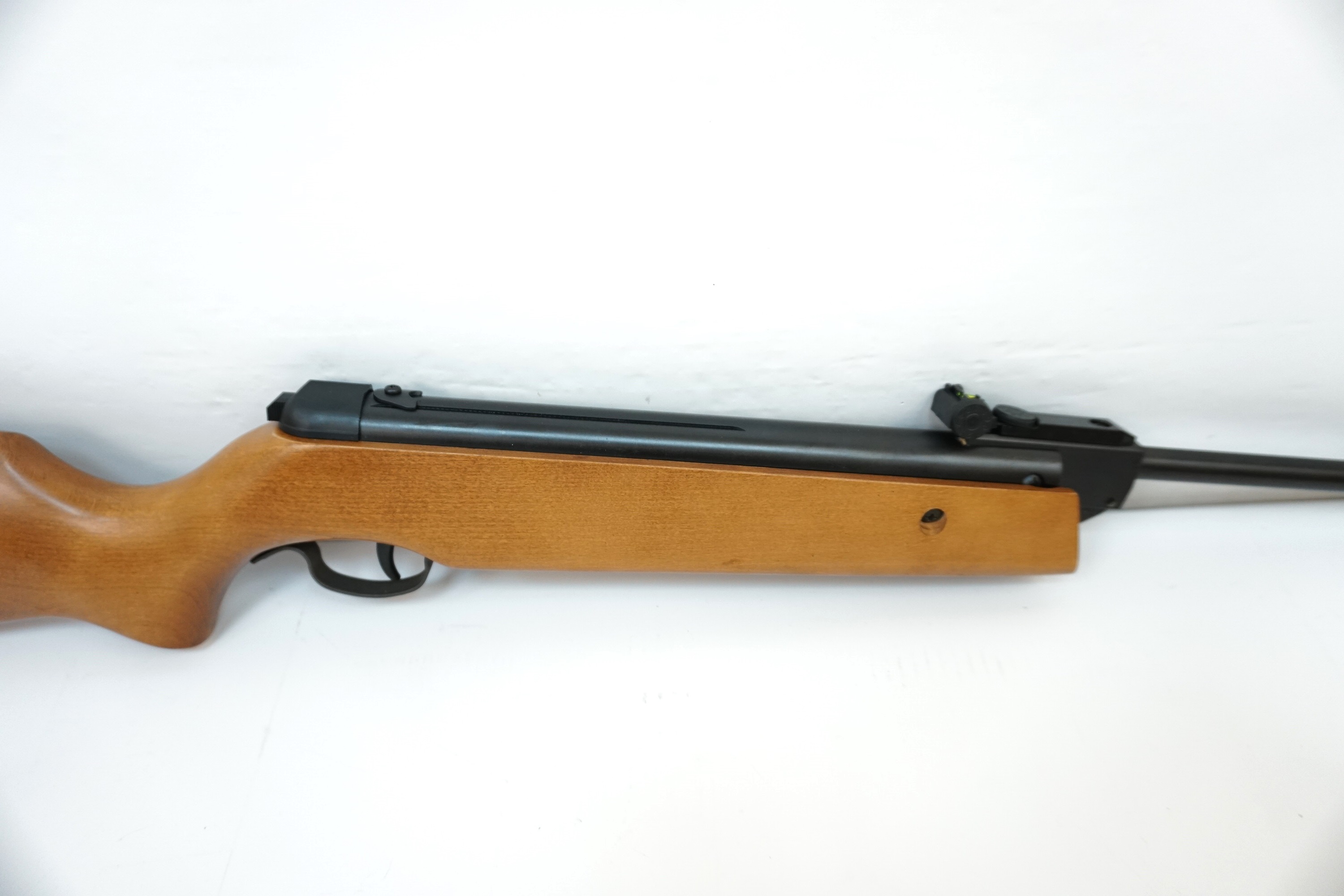 Винтовка пневматическая R5, к.4,5мм
