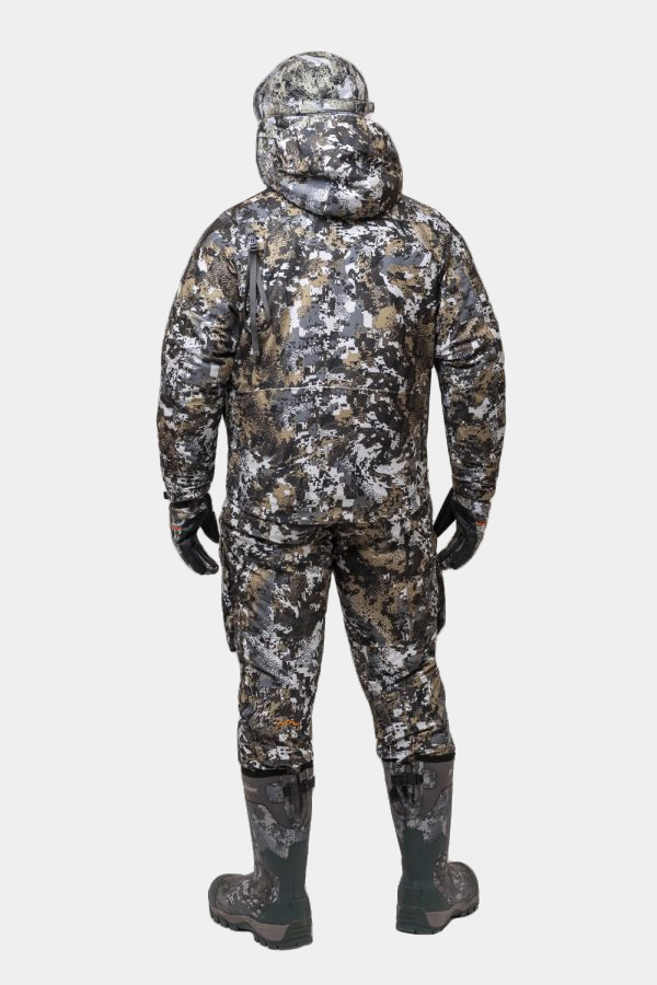 Костюм Necessity