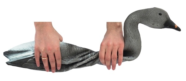 Чучело ГУСЬ ГУМЕННИК кормящийся мягк., на ноге