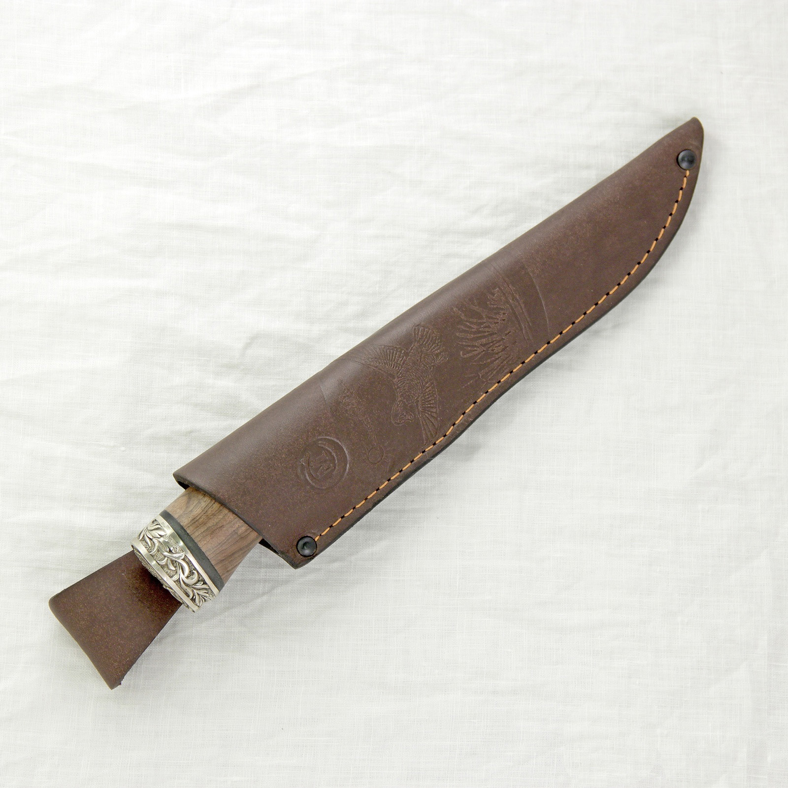 Нож Рысь ков. сталь Х12МФ орех ц.м. плашка