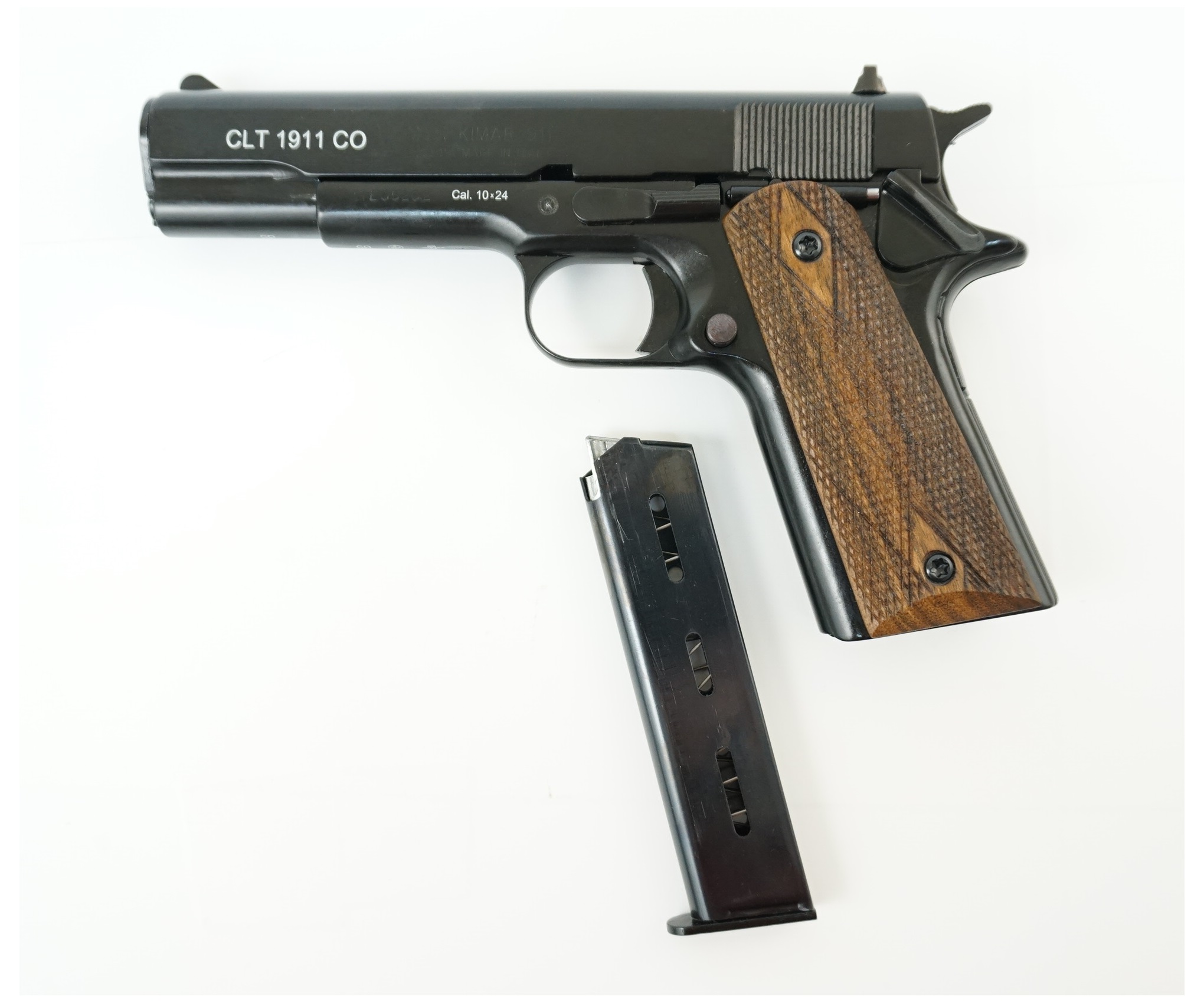 Оружие списанное, охолощенное CLT 1911, к.10*24